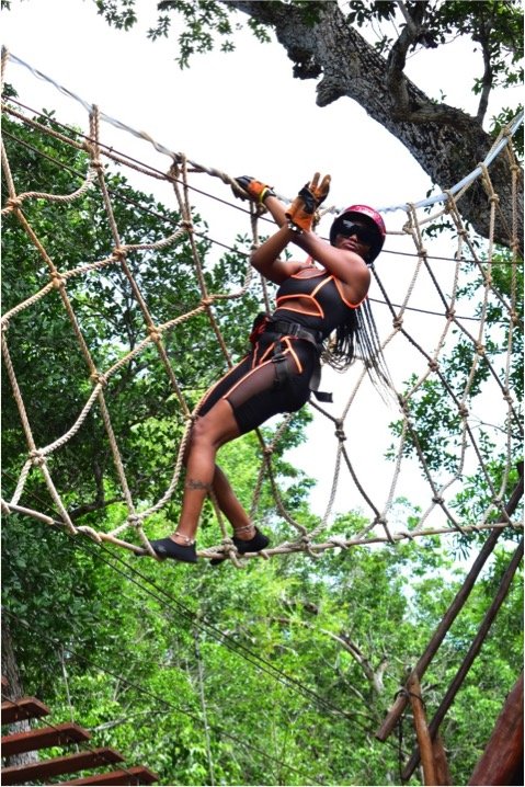 Horseback Riding - ZipLines & Cenote Tour - Imagen 3
