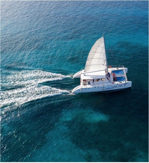 Cielo Cozumel By Catamaran & Beach Club Tour - Imagen 4