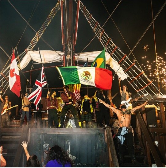 Jolly Roger Pirate Boat Deluxe Show & Dinner - Imagen 2