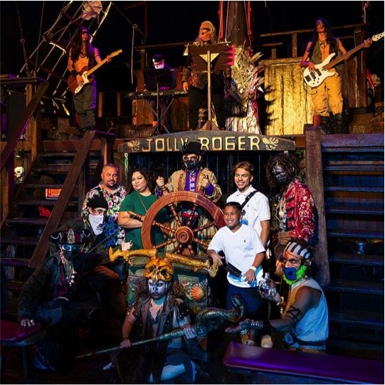 Jolly Roger Pirate Boat Deluxe Show & Dinner - Imagen 4